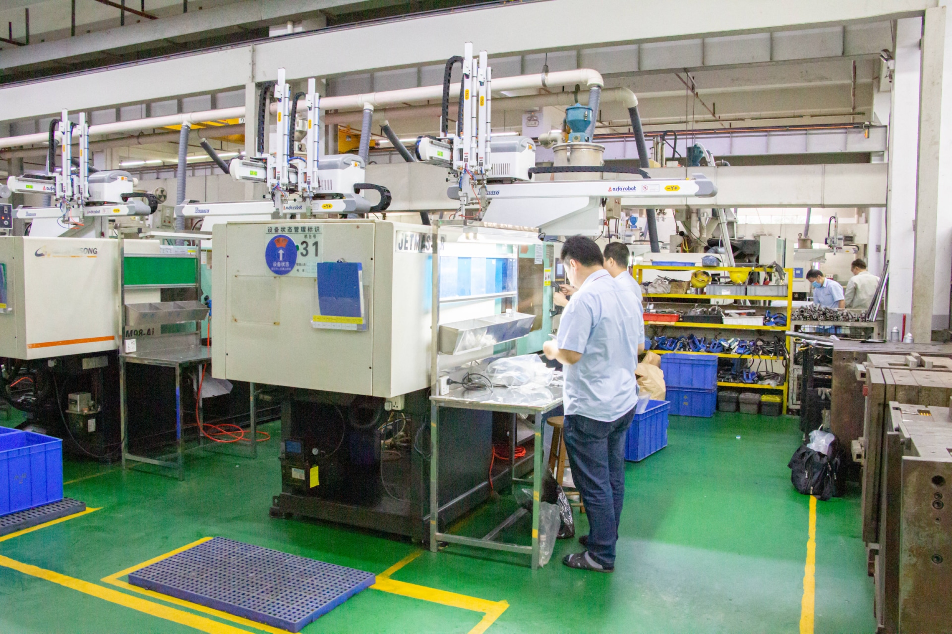 广东永超注塑模具加工厂家注塑加工车间实拍图片