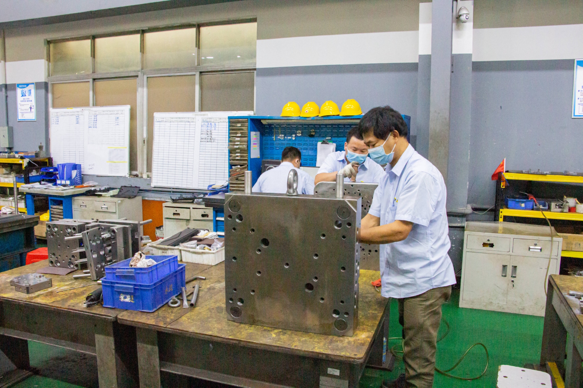 广东永超注塑模具加工厂家模具制造车间实拍图片