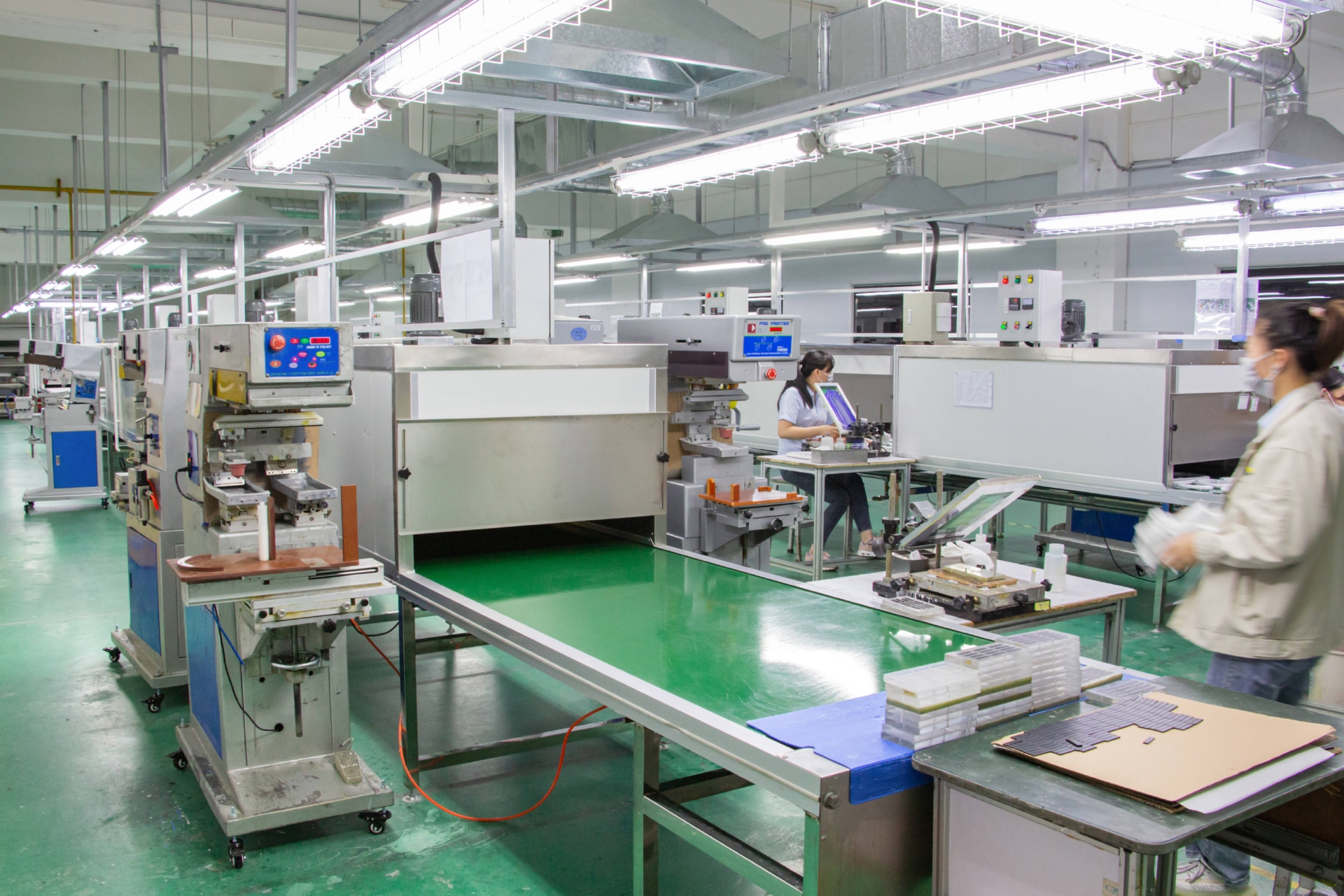 广东永超注塑模具加工厂家SMT贴片车间实拍图片