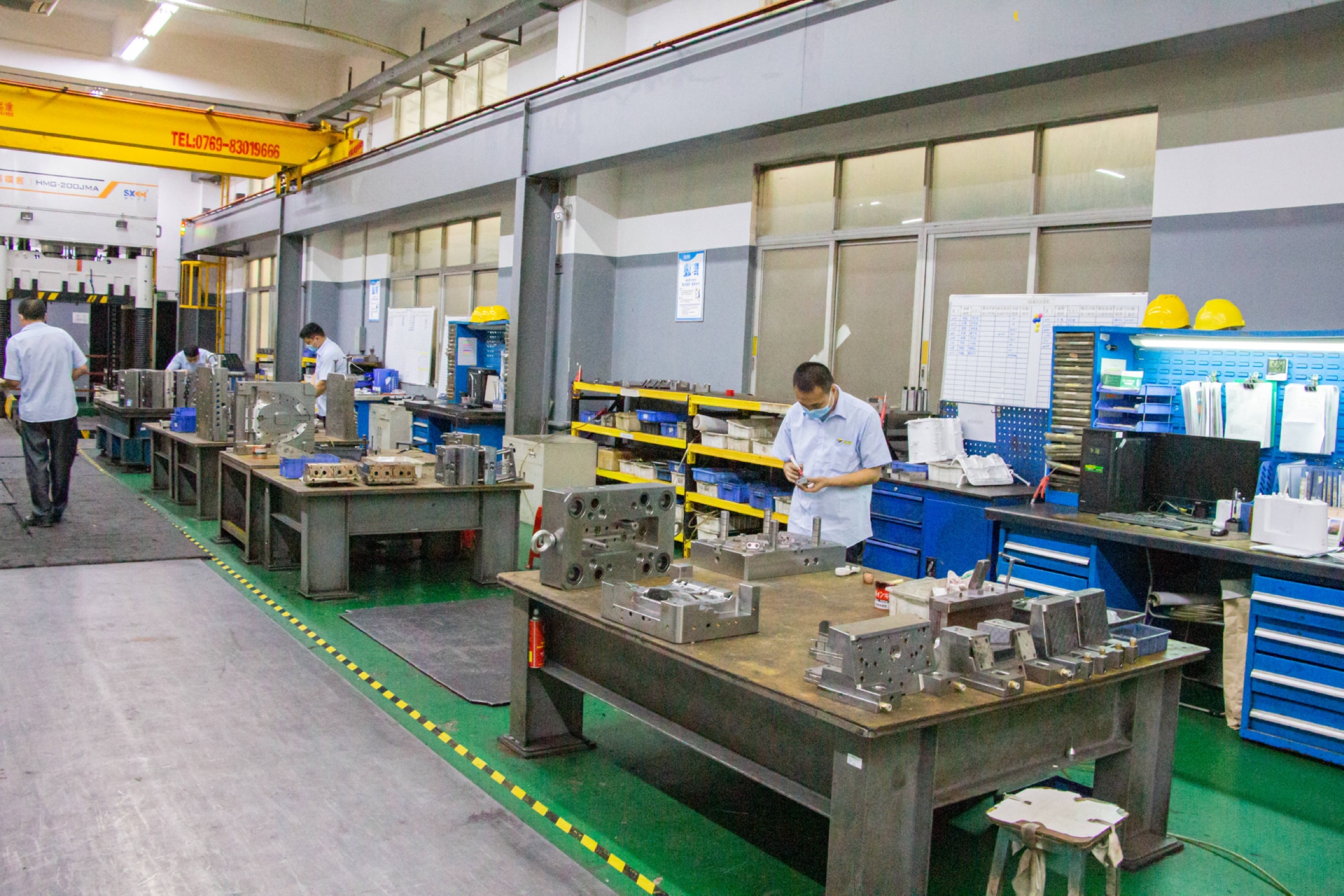 广东永超注塑模具加工厂家模具制造车间实拍图片