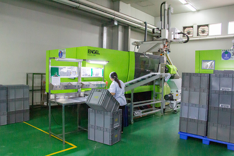 广东永超注塑模具加工厂家注塑加工车间实拍图片